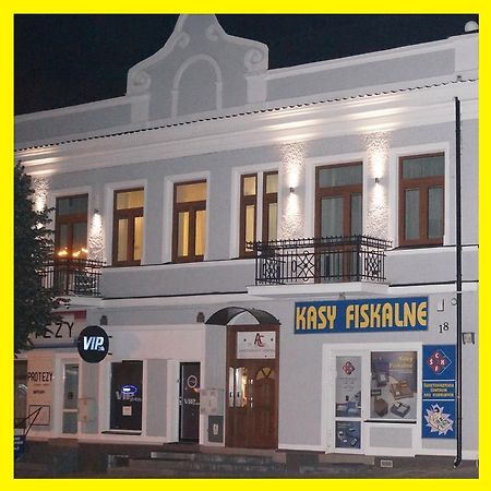 Apartamenty Ostrowiec - Pokoje Goscinne Centrum Ostrowiec Świętokrzyski Exterior foto